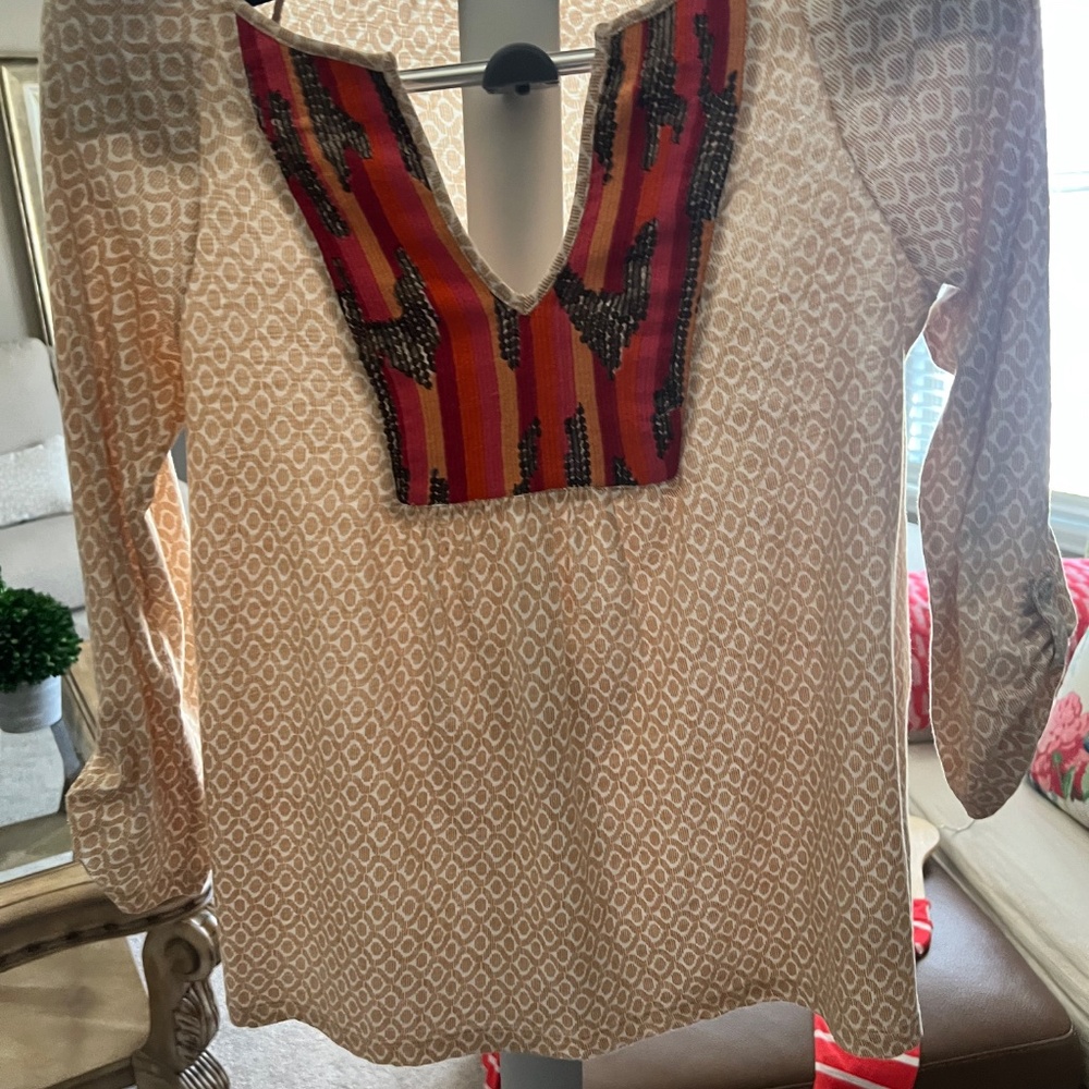 Vanessa Virginia Anthropologie sequins top. Size S